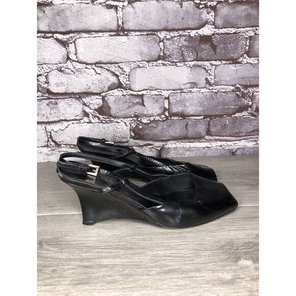 Prada Black Patent Leather Peep Toe Wedge Strap Sandals Women’s Sz 36EU/5.5M US - Picture 3 of 16